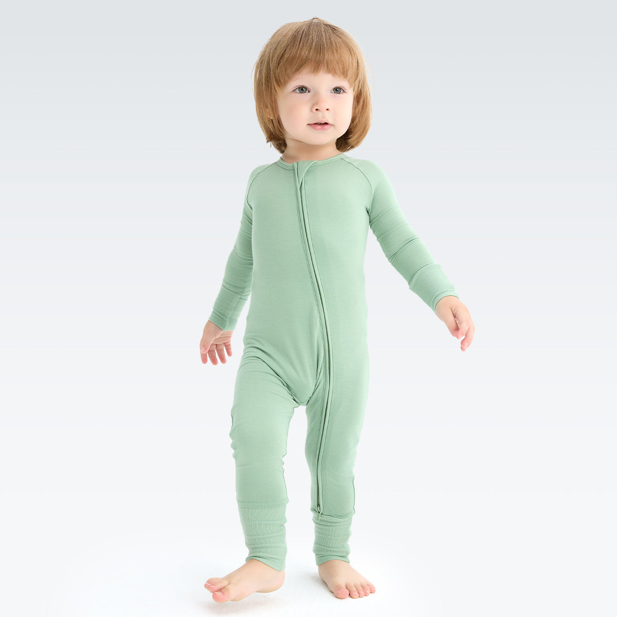 Sage Whisper Zippy STAND